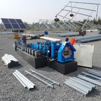 Machine automatique de formage à froid de profilés C pour supports de panneaux solaires, production de profilés C photovoltaïques