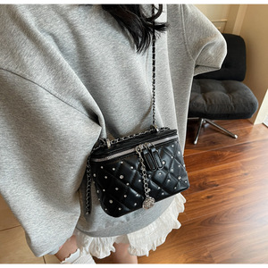 Simple petit sac carré pour femmes 2025 nouvelle mode populaire diamant treillis avec diamant chaîne épaule sac à bandoulière - Product Image 4