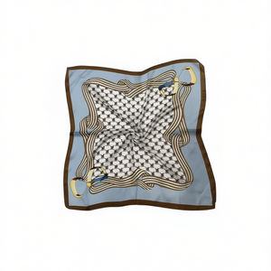 Foulard Quadrato Piccolo con Patchwork a Lettera C 70x70cm 38g Accessorio Moda per Donna - Product Image 1