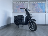 Scooter électrique 1500W, batterie au lithium 60V 72V, vitesse maximale 65 km/h, pneus sans chambre à air, moto de ville pour trajets quotidiens