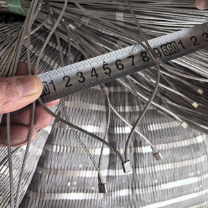 Uốn cong 7x7 Cấu trúc tùy chỉnh cắt dây thép không gỉ lưới đồng bằng dệt lan can chống rơi dịch vụ hàn lưới bao gồm - Product Image 2