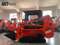 Chargeuse compacte sur chenilles Kubota D1105 avec moteur TK35R et attache rapide
