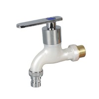 Robinet d'eau en plastique populaire de haute qualité 1/2 pouces