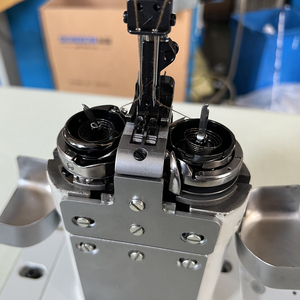 Machine à coudre industrielle à colonne à double aiguille pour cuir B-4400H, tension 110-220V - Product Image 5