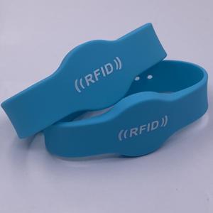 Pulsera RFID de Silicona Suave Programable GSC para Diseño de Moda para Eventos Musicales - Product Image 1