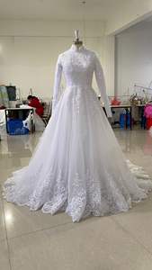 AL1767 2024 Elegante Vestido de Novia Vintage de Encaje con Mangas Largas y Talla Grande con Volantes y Flores de Cristal - Product Image 2