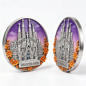 Pin Metálico Circular de la Sagrada Familia de Barcelona, Plateado, con Esmalte Duro, Diseño de Escultura Artística, Souvenir - Product Image 4