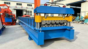 Machine de formage de panneaux de toiture IBR 686, contrôlée par PLC, avec moteur et pompe, pour la production de tuiles en acier coloré 220V/380V/440V - Product Image 3
