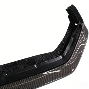 Nouvelle lèvre avant brillante en fibre de carbone style Phoenix à fixer par boulons pour GT-R R35 2017-2025 - Product Image 2