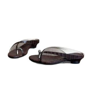 Nouvelles sandales d'été 2026 à brides croisées et boucle d'orteil pour femme, talon bas, pour la plage et les vacances, sandales de marche en plein air - Product Image 5