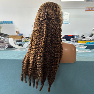 Perruques en <span class=keywords><strong>cheveux</strong></span> humains, Lace Front, <span class=keywords><strong>Cheveux</strong></span> bouclés bruts birmans, Perruque Lace Front HD 13x4 pour femmes, Densité 200%, Perruques de <span class=keywords><strong>cheveux</strong></span> bouclés couleur mèches - Product Image 2