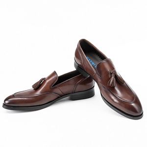 Customized Casual Comfortable <b>Flat</b> Heel <b>Pointed</b>-<b>toe</b> Business Formal Men's Leather Shoes - Product Image 1