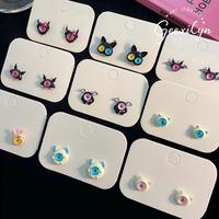 Boucles d'oreilles fantaisie en forme d'animaux démoniaques pour femmes, clous d'oreilles amusants de dessin animé, design aiguille en argent