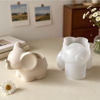 Moule en silicone 3D en forme d'éléphant de dessin animé pour pot de fleurs, pot de rangement, ou ornement d'aromathérapie en ciment ou plâtre DIY