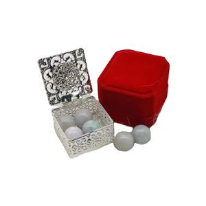 Boîte à chapelet <span class=keywords><strong>en</strong></span> argent miraculeux de 40mm représentant Notre-Dame de Grâce. - Product Image 1