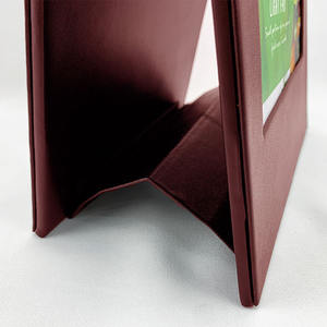 Support de menu LED double face en similicuir rouge de haute qualité, format A5/A6, avec éclairage LED - Product Image 2