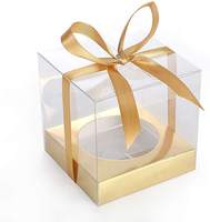 Boîte à bougies carrée en plastique transparent avec base dorée, emballage cadeau pour fête en PVC PET, boîte à dessert transparente avec ruban