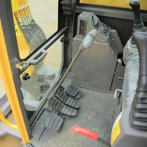Excavadora SDLG ER636F en Buen Estado, Mini Excavadora China de 0.11m³, Totalmente Metálica, Hidráulica, 20.2KW, Tipo Caterpillar - Product Image 3
