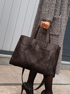 Nouveaux sacs bandoulière de créateur tendance en cuir véritable de haute qualité, sacs messager décontractés, sacs fourre-tout et sacs à main pour femmes - Product Image 3