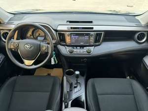 2016 <span class=keywords><strong>Toyota</strong></span> <span class=keywords><strong>RAV4</strong></span> 2.0L CVT 8-Spd Simulación 193mm Distancia al suelo 60L Tanque Familia SUV - Product Image 4