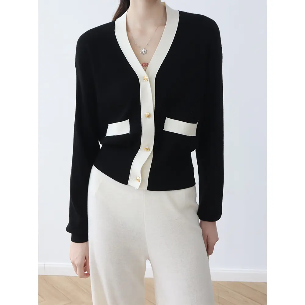 Áo Khoác Cardigan Dệt Kim Cổ Chữ V Tương Phản Màu Nước Hoa Nhỏ Mùa Thu Đông Mới Áo Khoác Len Sáp Mềm Phiên Bản Hàn Quốc Cho Nữ