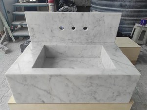 Lavabo de salle de bain en marbre blanc de Carrare de luxe avec dosseret, vente en gros - Product Image 4