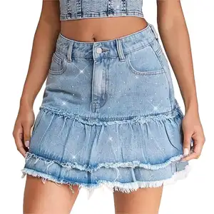 Hochwertiger Vintage-Stil heißer Mädchenschürzen Strass Detail roher Rand Rüschenfräse gefrosteter Hem Denim Rüschen Damen-Mini-Rock