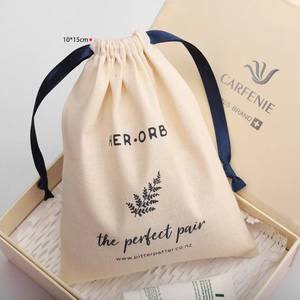 Pochette à cordon en coton biologique recyclable de haute qualité pour l'emballage de bougies et de bijoux avec impression de logo personnalisé - Product Image 1