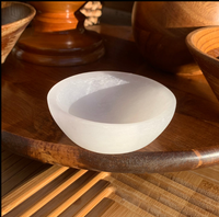 Bol en sélénite marocaine naturelle Jingfa, sculpté à la main, pour la purification, la décoration intérieure, le rangement de bijoux et comme cadeau spirituel