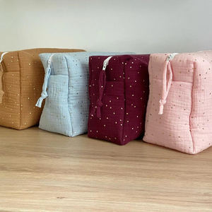 Grande trousse de maquillage de voyage personnalisable en <span class=keywords><strong>gaze</strong></span> de coton <span class=keywords><strong>double</strong></span> à <span class=keywords><strong>pois</strong></span> dorés - Product Image 5