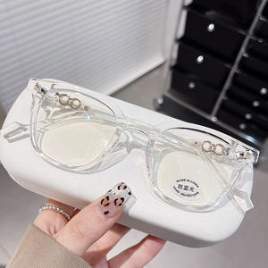 Monture de lunettes Qianai Square TR90 anti-lumière bleue unisexe avec verres de protection UV400 de taille moyenne et design irrégulier - Product Image 5