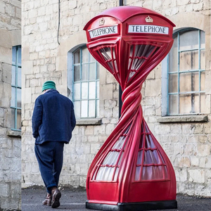 Sculpture de cabine téléphonique déformée de rue commerciale artisanat en résine <span class=keywords><strong>création</strong></span> d'<span class=keywords><strong>art</strong></span> public - Product Image 3
