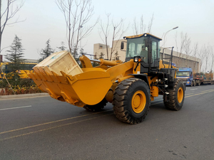 5 Ton Front Loader Wheel Loader with Engine & Gearbox High Operating Efficiency - Product Image 6