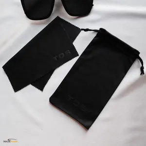 Logo ile özel siyah bez çantalar okuma gözlükleri kabı mikrofiber ipli gözlük güneş gözlüğü kılıfı çanta