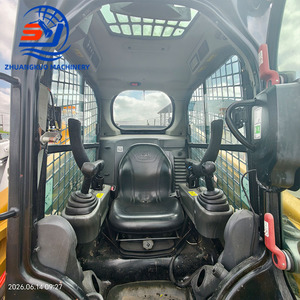 รถตักล้อยาง CAT 246D3 แบบสกิดสเตียร์ ขนาดกะทัดรัด ใช้สำหรับงานก่อสร้าง ฟาร์ม สวน งานเทศบาล และงานวิศวกรรม - Product Image 4