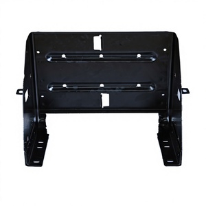 Mohamed Hegazy, Piezas de Automóvil de Goma y Metal Hechas en Egipto, Buje de Dirección, Soporte de Diferencial, Suministro al por Mayor - Product Image 1