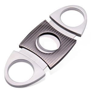 Coupe-cigares à double lame en acier inoxydable, pointe ronde, portable, pour outils de fumage de cigares, spécifications en vrac - Product Image 1