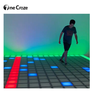Piste de danse interactive pour enfants avec LED, étanche IP65, capacité de charge de 300 kg, contrôle DMX externe pour utilisation en intérieur - Product Image 3