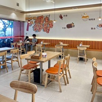 Ensemble table et chaises de salle à manger modernes en contreplaqué, vente en gros d'usine, mobilier de restauration commercial pour restaurants, cafés, bistrots, OEM ODM, taille personnalisée