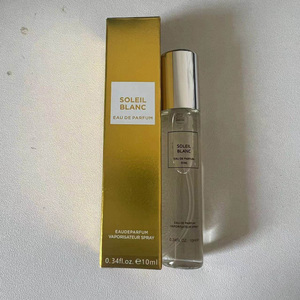 น้ำหอมคุณภาพสูงหรูหราขนาดพกพา 10 มล. กลิ่นโอเรียนทัล วู้ดดี้ ฟลอรัล มัสก์ เชอร์รี่ หอมติดทนนาน โอ เดอ ปาร์ฟูม น้ำหอมสำหรับผู้หญิง - Product Image 4