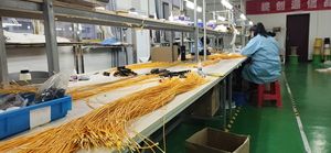 Câble de brassage <span class=keywords><strong>fibre</strong></span> <span class=keywords><strong>optique</strong></span> LC UPC vers LC UPC Duplex OS2 Monomode 2.0mm G.657.A2 avec gaine PVC/LSZH pour WAN/LAN/FTTX - Prix usine - Product Image 6