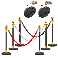 Poteaux de guidage de foule VIP pour tapis rouge avec cordes dorées