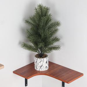 Vente en gros Arbre artificiel en plastique de Noël artificiel pour extérieur de haute qualité Real Touch pour la décoration intérieure et le salon - Product Image 2