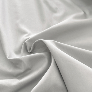 Vente en gros de draps plats 100% coton pur, classe A, adaptés aux bébés, couleur gris gentleman, pour usage domestique et commercial - Product Image 5