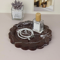 Plateau de rangement en marbre Rosso Levanto à bords festonnés, plateau moderne et luxueux en marbre naturel à bords ondulés pour salon, salle de bain, coiffeuse
