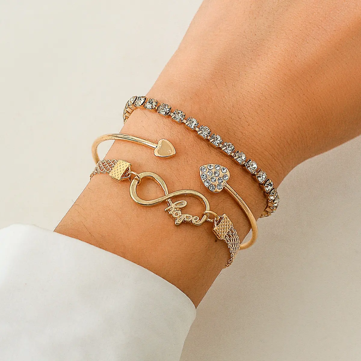 Moda Jeweley per le donne bracciale cuore bracciale 8 forma di diamanti bracciale oro 18K catena Set all'ingrosso