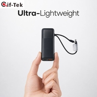 GifTek 10000mAh Li-Polymère Plastique Charge Rapide 15W Portable Type-C Haute Capacité Utilisation Extérieure Câble Power Bank Mobile