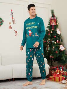 Conjuntos de Pijamas Térmicos de Natal Personalizados em Tamanho Grande Verde com Estampa Baixa para Família - Product Image 2