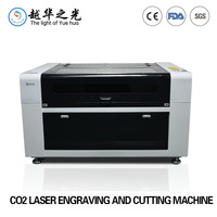Machine de découpe laser CO2 1390 80W100W130W150W pour enseignes publicitaires en acrylique, panneaux en bois et produits personnalisés
