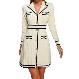 Robe midi ajustée en tricot chambray à col revers et manches longues pour femme, taille naturelle, avec boutons tendance – Vente en gros personnalisable de haute qualité pour l'automne - Product Image 2